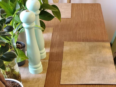 Dining room table protector pad, maple woodgrain